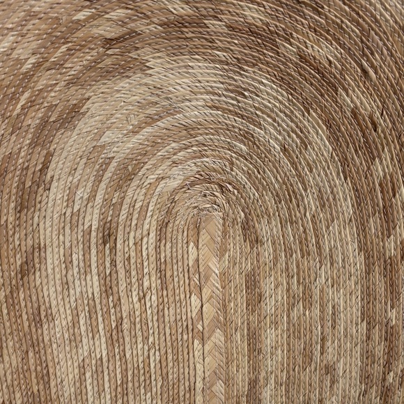 Brand New Large Elegant Tan Woven Shoulder crossbody Bag - Picture 5 of 9